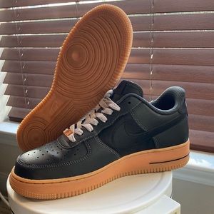 Air Force 1 Low (Customs)